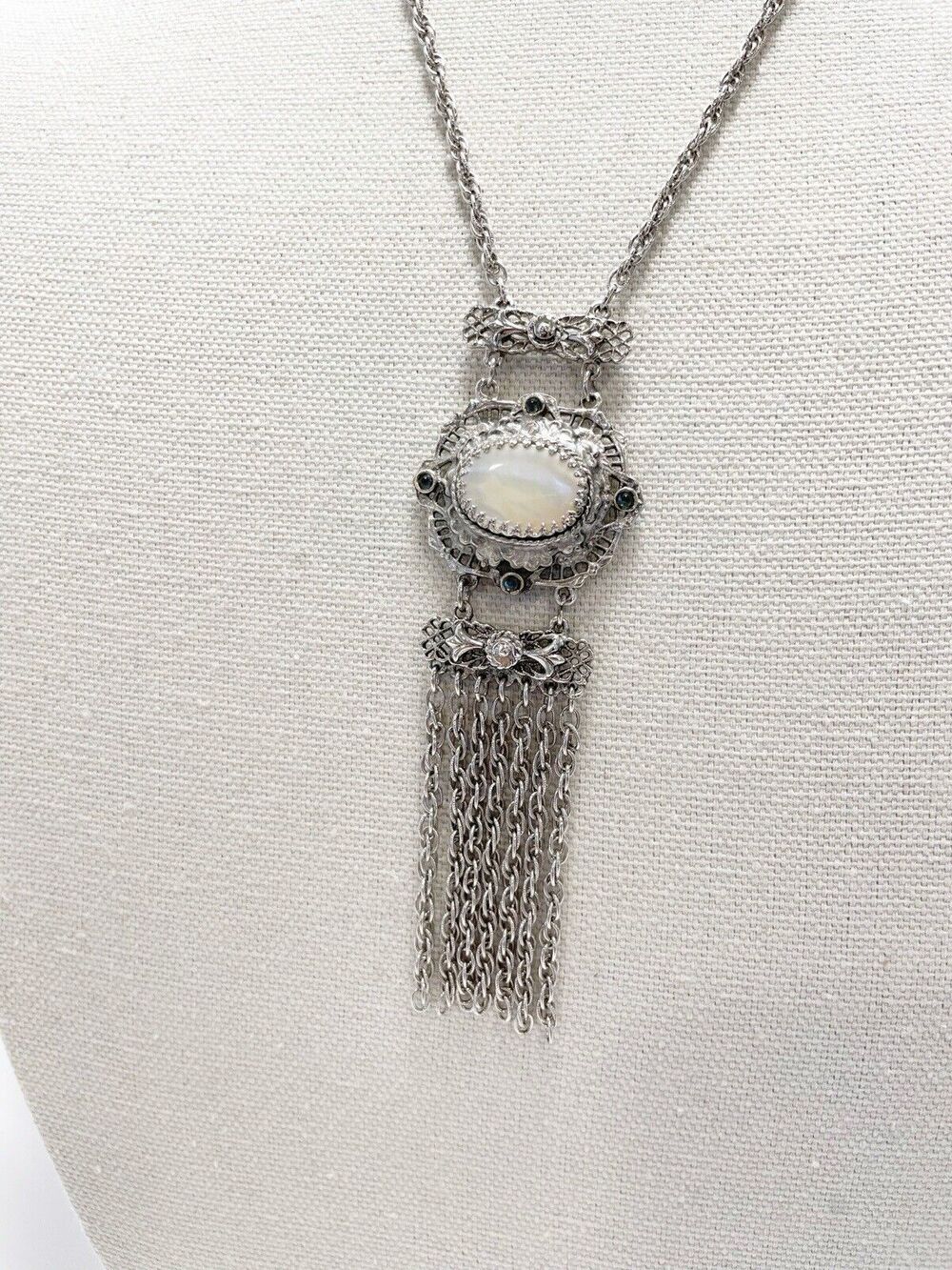 Vintage Whiting & Davis Mother of Pearl Pendant Tassel Necklace Silver